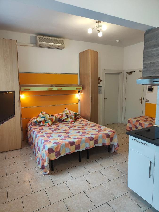 Residence Hotel Vittoria Tirrenia Εξωτερικό φωτογραφία