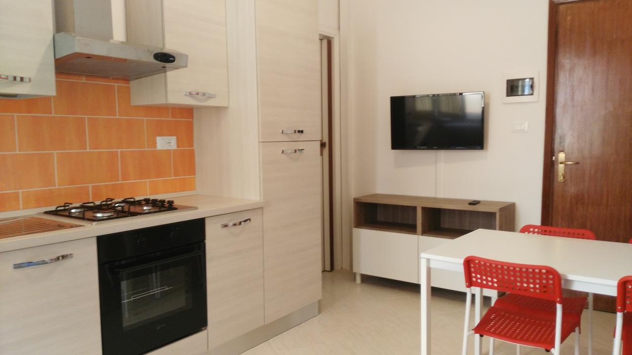 Residence Hotel Vittoria Tirrenia Εξωτερικό φωτογραφία
