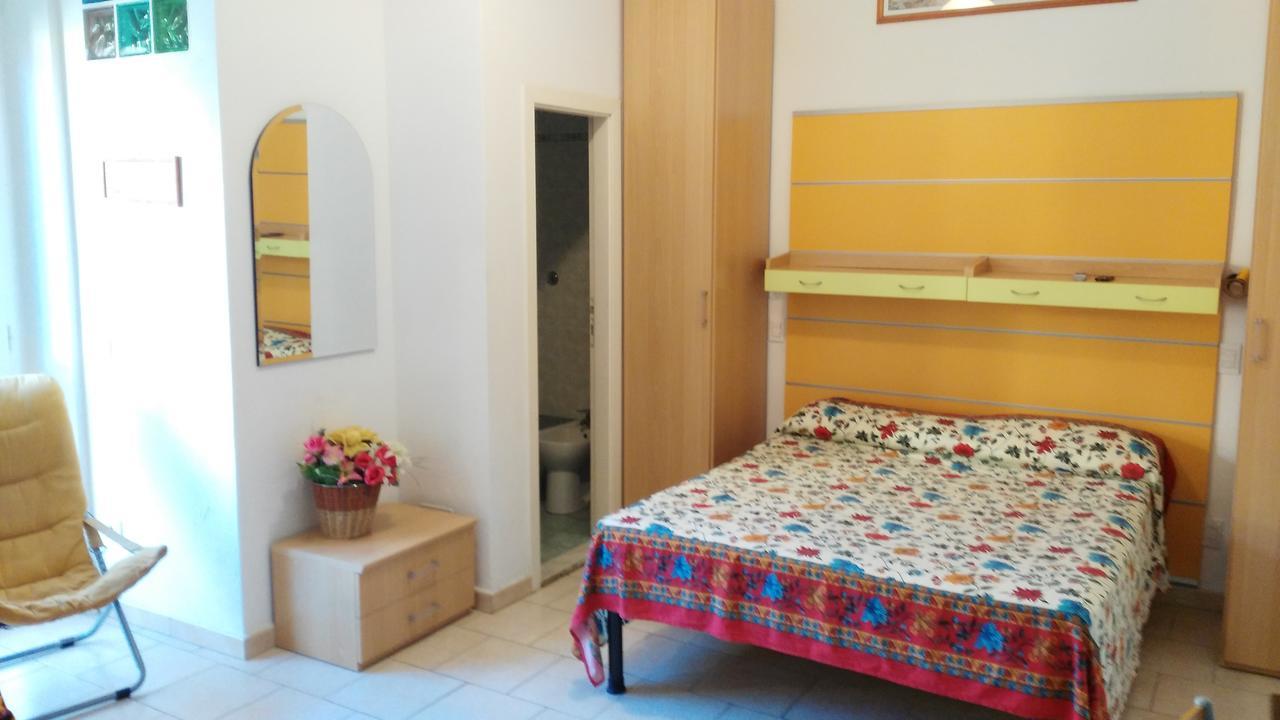 Residence Hotel Vittoria Tirrenia Εξωτερικό φωτογραφία