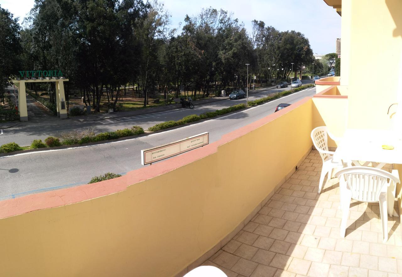 Residence Hotel Vittoria Tirrenia Εξωτερικό φωτογραφία