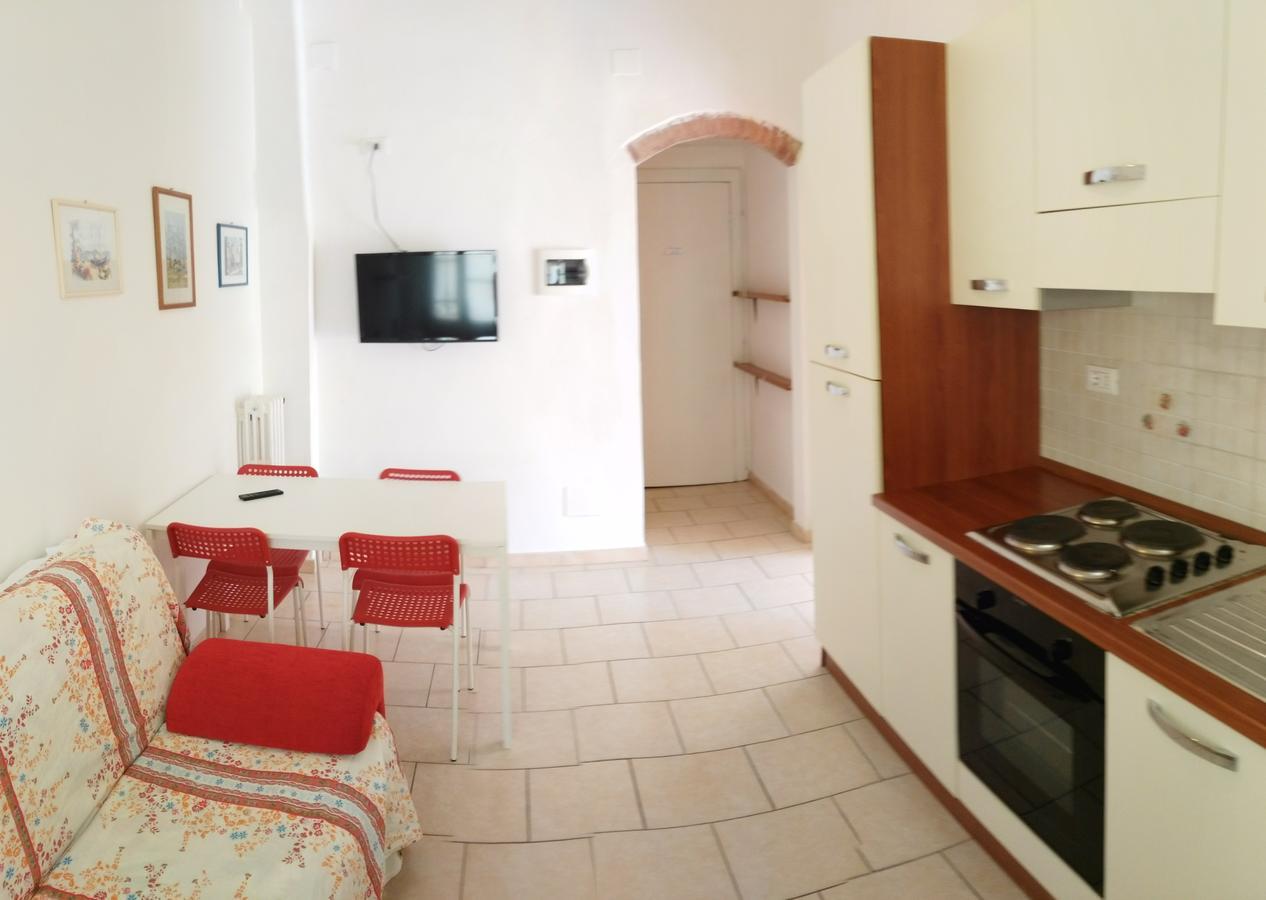 Residence Hotel Vittoria Tirrenia Εξωτερικό φωτογραφία