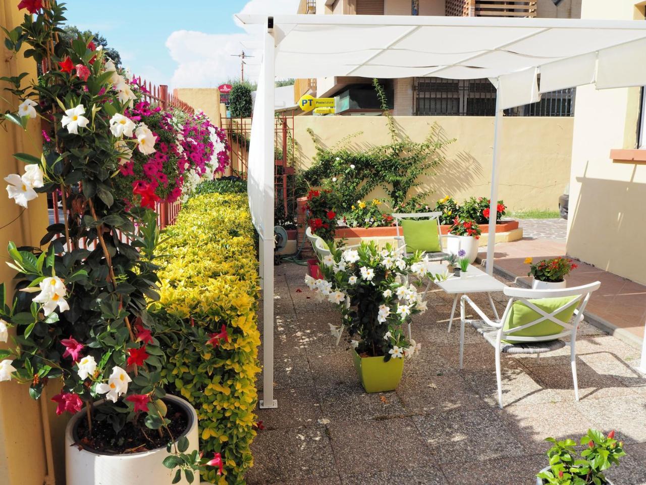 Residence Hotel Vittoria Tirrenia Εξωτερικό φωτογραφία