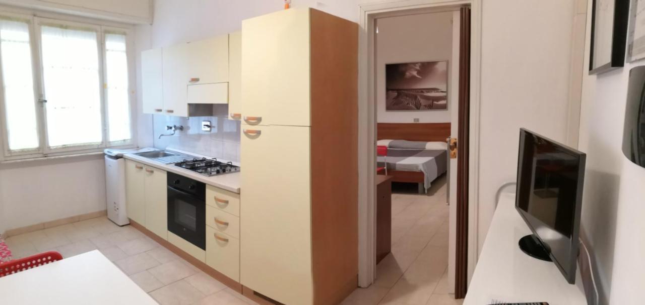 Residence Hotel Vittoria Tirrenia Εξωτερικό φωτογραφία