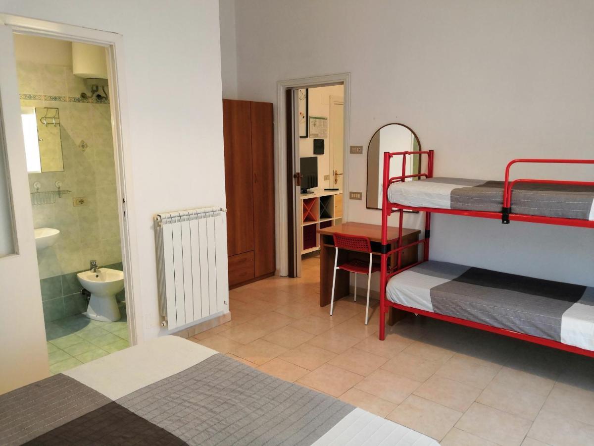 Residence Hotel Vittoria Tirrenia Εξωτερικό φωτογραφία